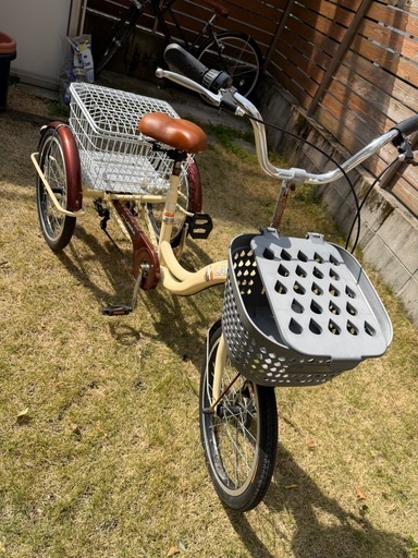 大人用　三輪車