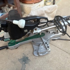 日立工機 (現ハイコーキ)C7FSH2 スライドマルノコの画像