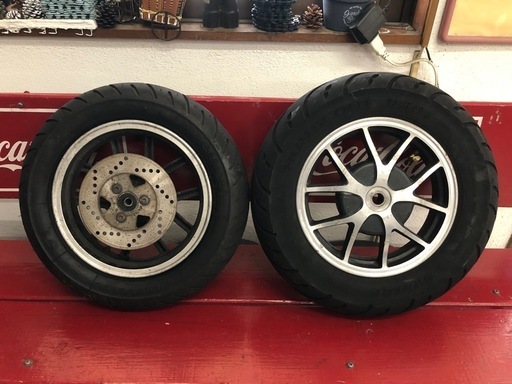 v125 
社外ホイール