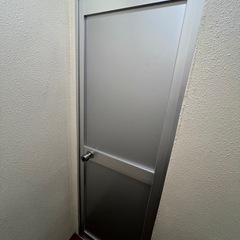 ［取引中］アルミ製ドアの画像