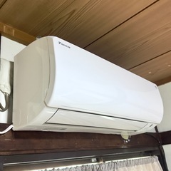 【受渡人決まりました】2023年製 ダイキン エアコン 4.0kw 取り外し＋買取してくれる方の画像