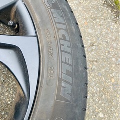 『良品』22年製 225/50R/18 ホイール付き純正タイヤ　トヨタC-HR装着　ミシュランタイヤの画像
