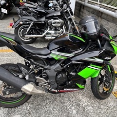 【2016年式・低走行7400km】Kawasaki Ninja250 ABS グリーンブラック 個人出品 の画像