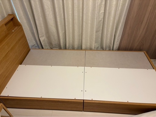 8日まで　ニトリ収納付きベッド　（交渉あり）