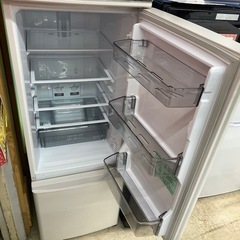 🌸中古家電は当店へ🌸【冷蔵庫168L】三菱　2020年製　MR-P17EF　白　ホワイト　朝霞市リサイクルショップ　ケイラック朝霞田島店　冷蔵庫　レンジ　エアコン　ガスコンロ　テレビ　炊飯器　なんでもそろう♪　GM571の画像