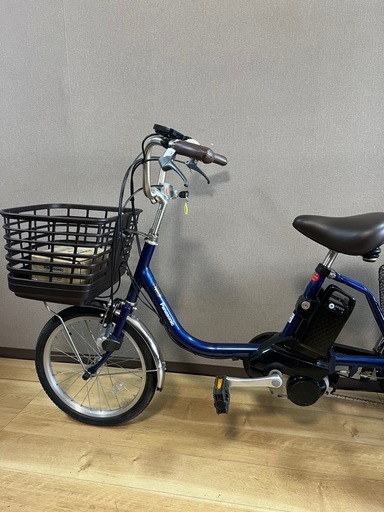 ほぼ新品✨ パナソニックの電動アシスト三輪自転車 バッテリー16.0Ah付き、状態良好です。