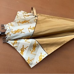 イブサンローラン　傘　レディース
の画像