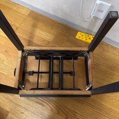 電子ピアノ椅子の画像