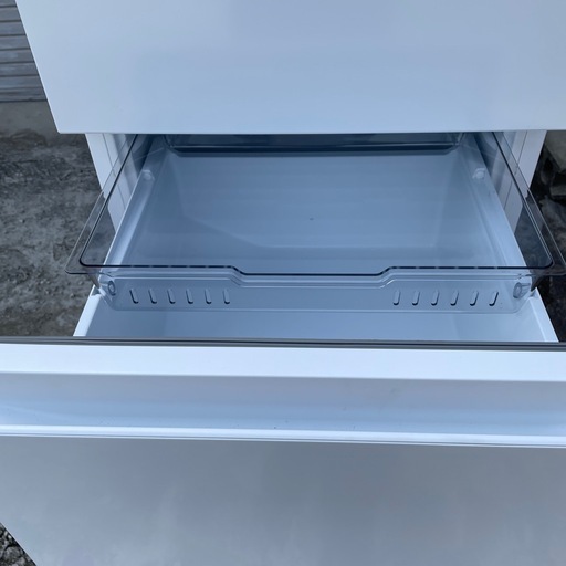 ハイセンス　295L 冷凍冷蔵庫 HR-D295KW 2025年製  3ドア  ファミリーサイズ