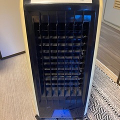 Maxcelia モデル MCF-50R のポータブルエアコンです。の画像