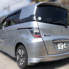 お買い得車‼️フリードスパイクハイブリッド　ジャストセレクション　車検付き　の画像