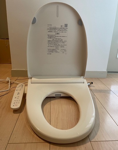 温水洗浄便座
