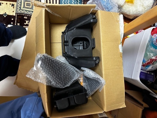 ゼファー400用エアクリーナーボックス