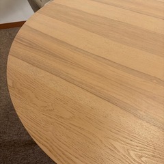 ダイニングテーブルIKEAリーサボーの画像