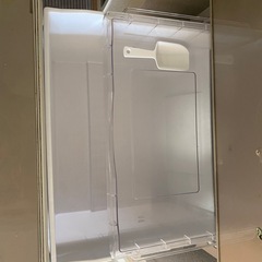 HITACHI 冷蔵庫の画像