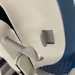 ハーマンミラー セイルチェア ブルーの画像