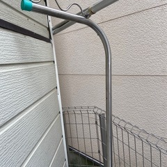金属　物干し竿の画像