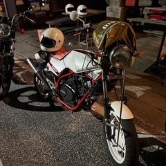 ホンダ  vt250f 
MC08 250cc 旧車の画像