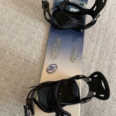 スノーボード＆ビンディングの画像
