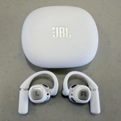 【美品】JBL SENCE PRO ワイヤレスイヤホン オープンイヤー型 白の画像