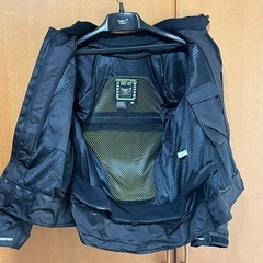 新品未使用/BERIK2.0/ナイロンジャケットの画像