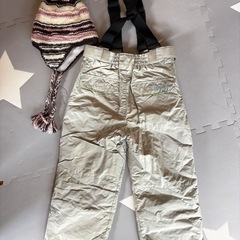 スノーウェア(パンツ)＆ニット帽　130cm 女の子の画像