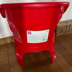 子供用イスの画像