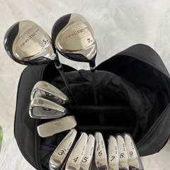 【中古品】ゴルフクラブセット　ケースつきの画像