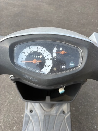 スズキ　アドレスV125   CF46A