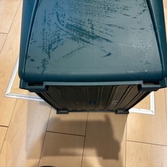 【譲り先決まりました】アイリスオーヤマ　ホムセン箱の画像