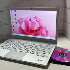 ⭐️美品 爆速起動💫【Windows11 25H2✨】富士通 LIFEBOOK SH75 B1/13.3インチ/限定色サクラ🌸/2017 Mid/フルHD IPS液晶/Core i5 2.5GHz (3.1GHz)/メモリ8GB/SSD.256GB/Microsoft Office 最新2024搭載/バッテリー元気長持ち🔋✨の画像
