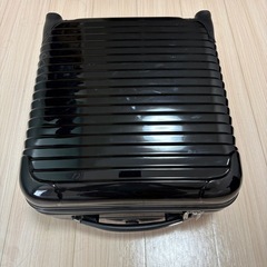 キャリーケースの画像