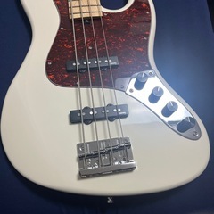 Sadowsky ME Vintage JJ Bass Whiteの画像