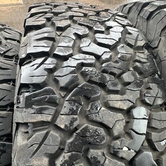 90プラド用タイヤホイールの画像