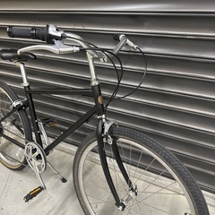 クロスバイク　マットブラックの画像