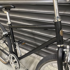 クロスバイク　マットブラックの画像