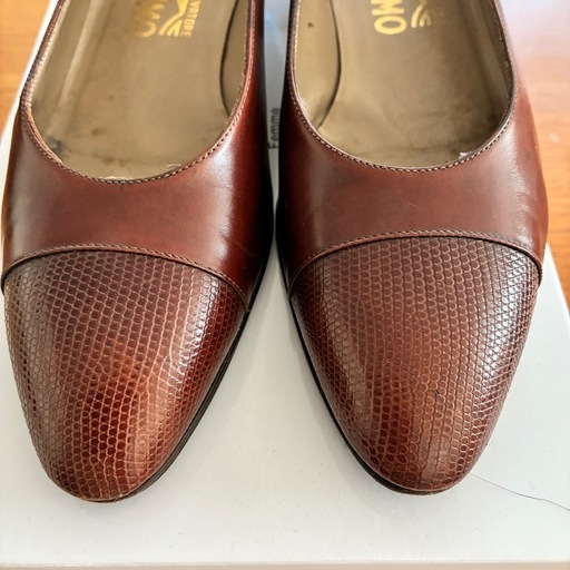Salvatore Ferragamo フェラガモ　パンプス　ブラウン6B