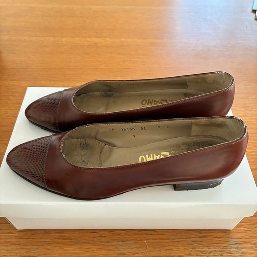 Salvatore Ferragamo フェラガモ　パンプス　ブラウン6B