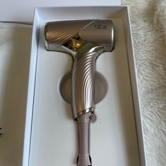 refa ドライヤーの画像