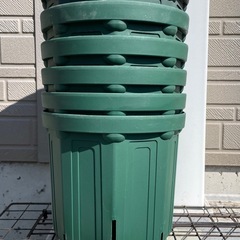 【0円・まとめて】7号スリット鉢7個・35cm平鉢・大型プランターの画像