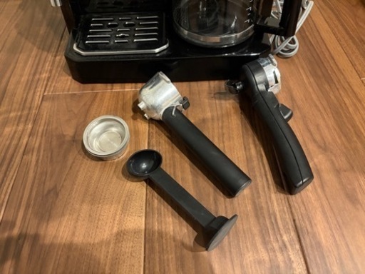 デロンギ コンビコーヒーメーカー BCO410J(金属製タンパー&カフェポッド付