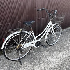 ◼️ギア付きの自転車◼️鍵付き◼️カゴ＆キャリア＆ライト付き◼️センタースタンドタイプ◼️の画像