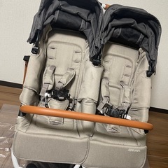 エアバギー　ココダブルEX フロムバース　付属品多数　説明書あり　双子　ベビーカーの画像