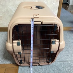 ハードタイプ・ペットキャリー(小型犬用)クレートの画像