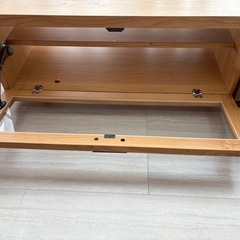 テレビ台の画像