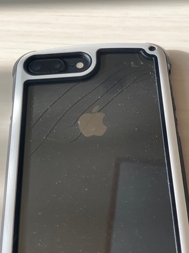 iPhone8Plus本体　お話中