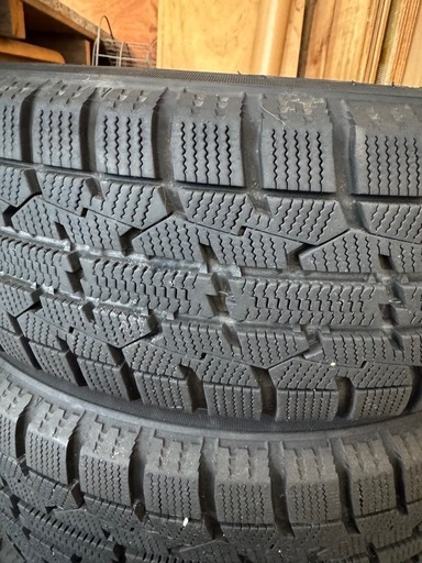 【値下げしました】（4本セットです）165/65/R14 スタッドレスタイヤとアルミホイールのセットです。