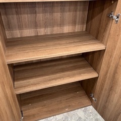収納棚の画像