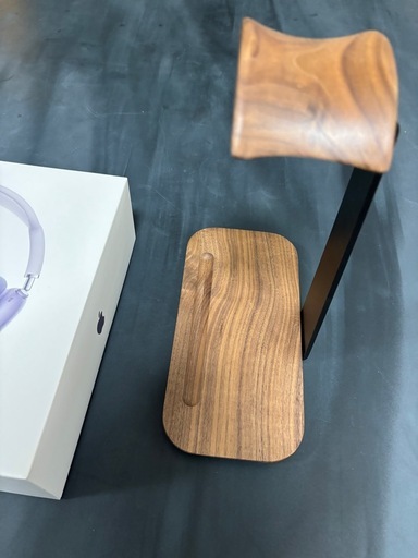 新品AirPods Max  スタンドおまけ