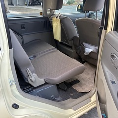 ダイハツタント　イエローの画像